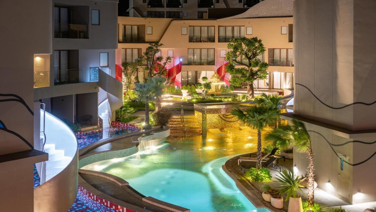 Metadee Elite Hotel Pantai Kata Luaran gambar