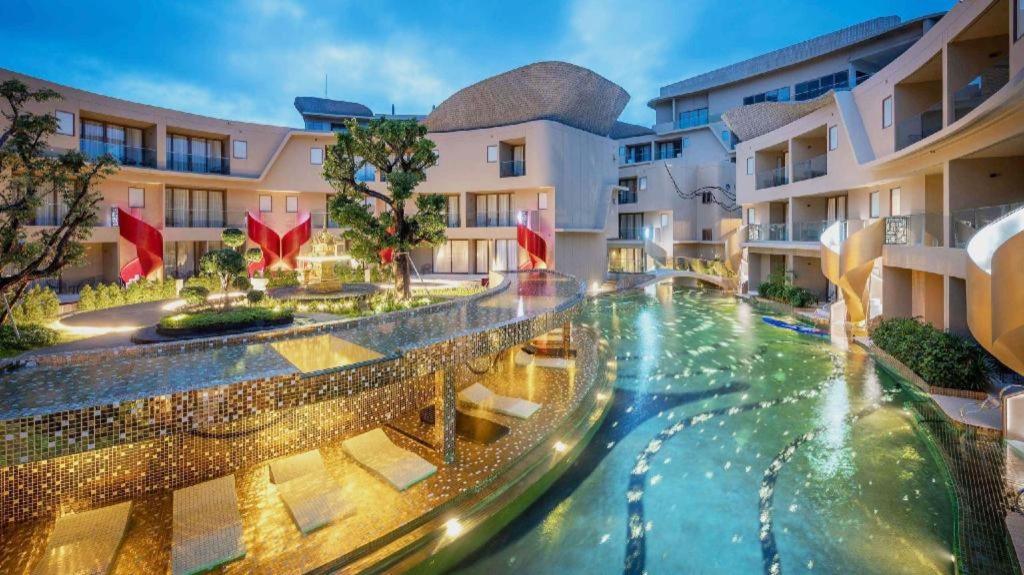 Metadee Elite Hotel Pantai Kata Luaran gambar