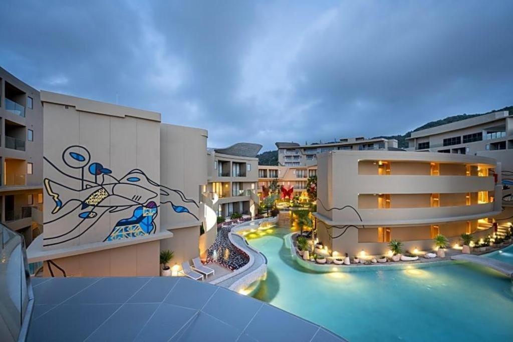 Metadee Elite Hotel Pantai Kata Luaran gambar